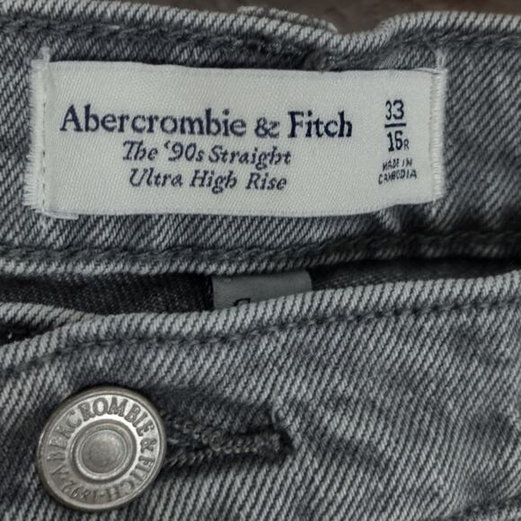Abercrombie & Fitch Curve Love Ultra High Rise 90s Straight Jean Size 33/16R - Picture 4 of 16
